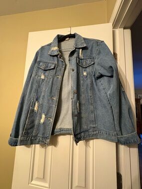 Women’s Trucker Jean Jacket